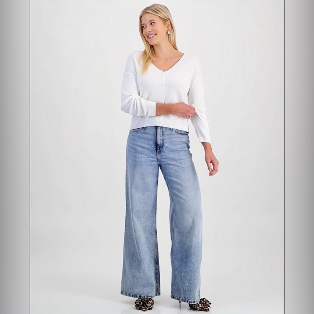 On.34th- Women’s High Rise Cotton Wide Leg Light Blue Regular & Short Jeans